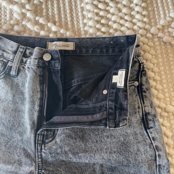 The Perfect Vintage Straight Jean in Acid Wash - Picture 5 of 13